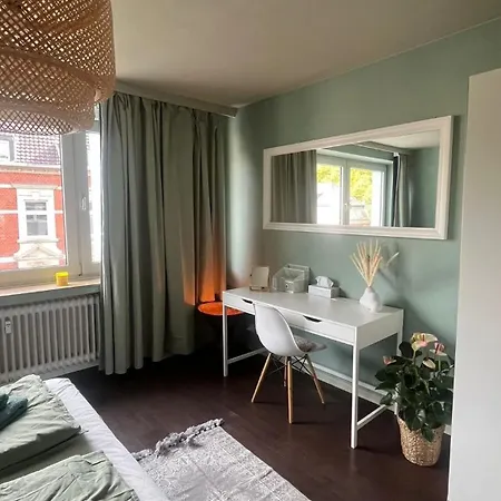 Urban Chic In Gerresheim, A Place To Feel Good Apartment *